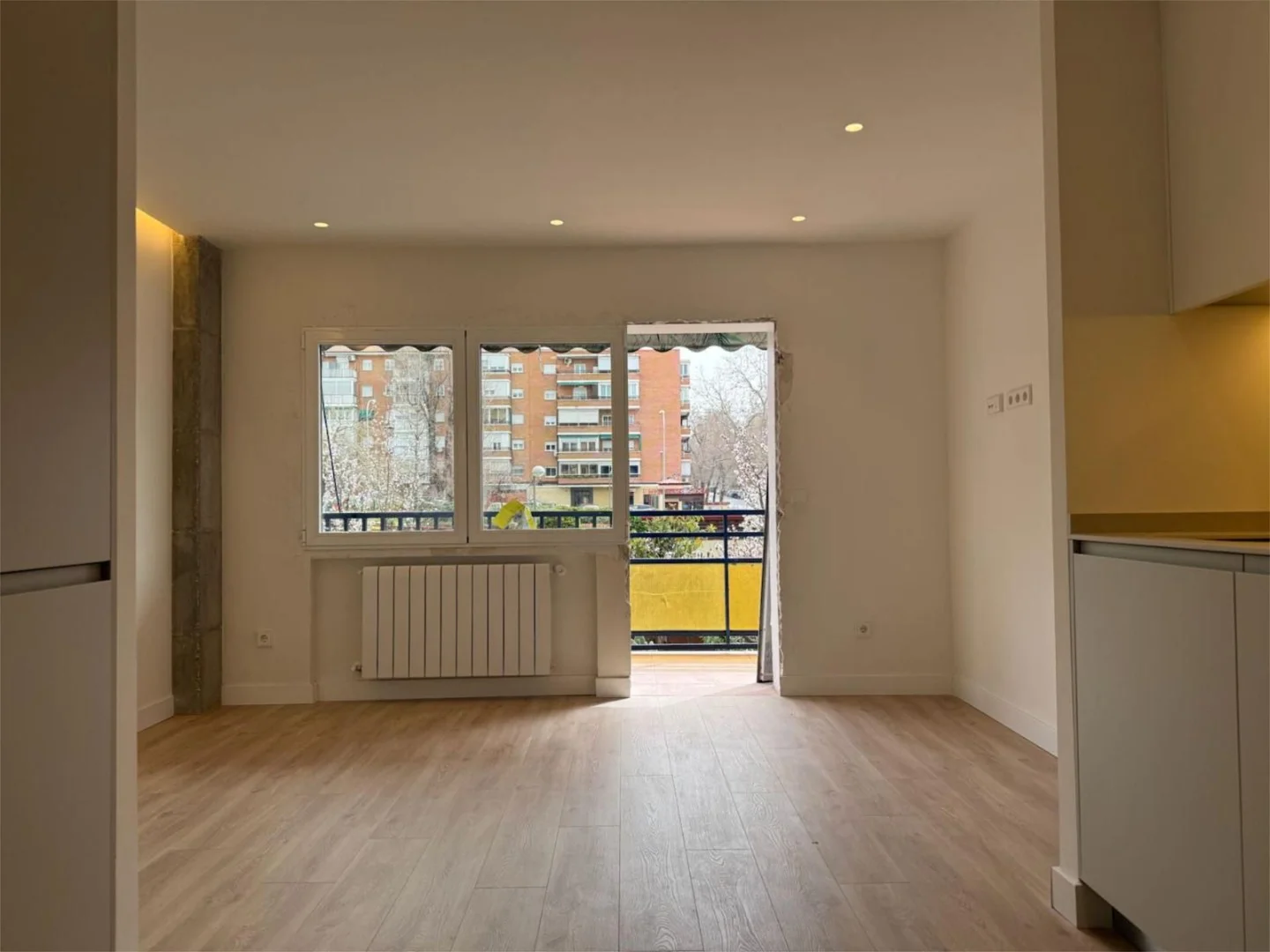 Piso en  Calle de Ascao 60 - Foto 4