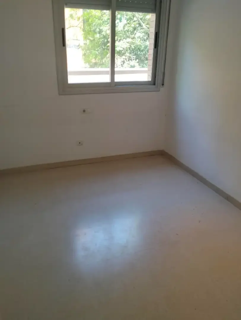 Piso en  Plaça de Josep Rovira 1 - Foto 3