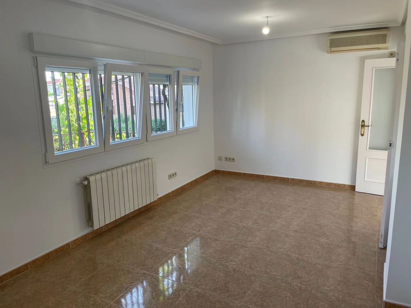 Chalet adosado en Calle de Otero y Delage, 57 - Foto 14