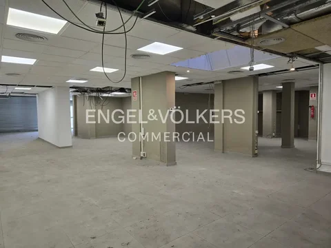 Local comercial en  Barcelona Capital - Foto 12