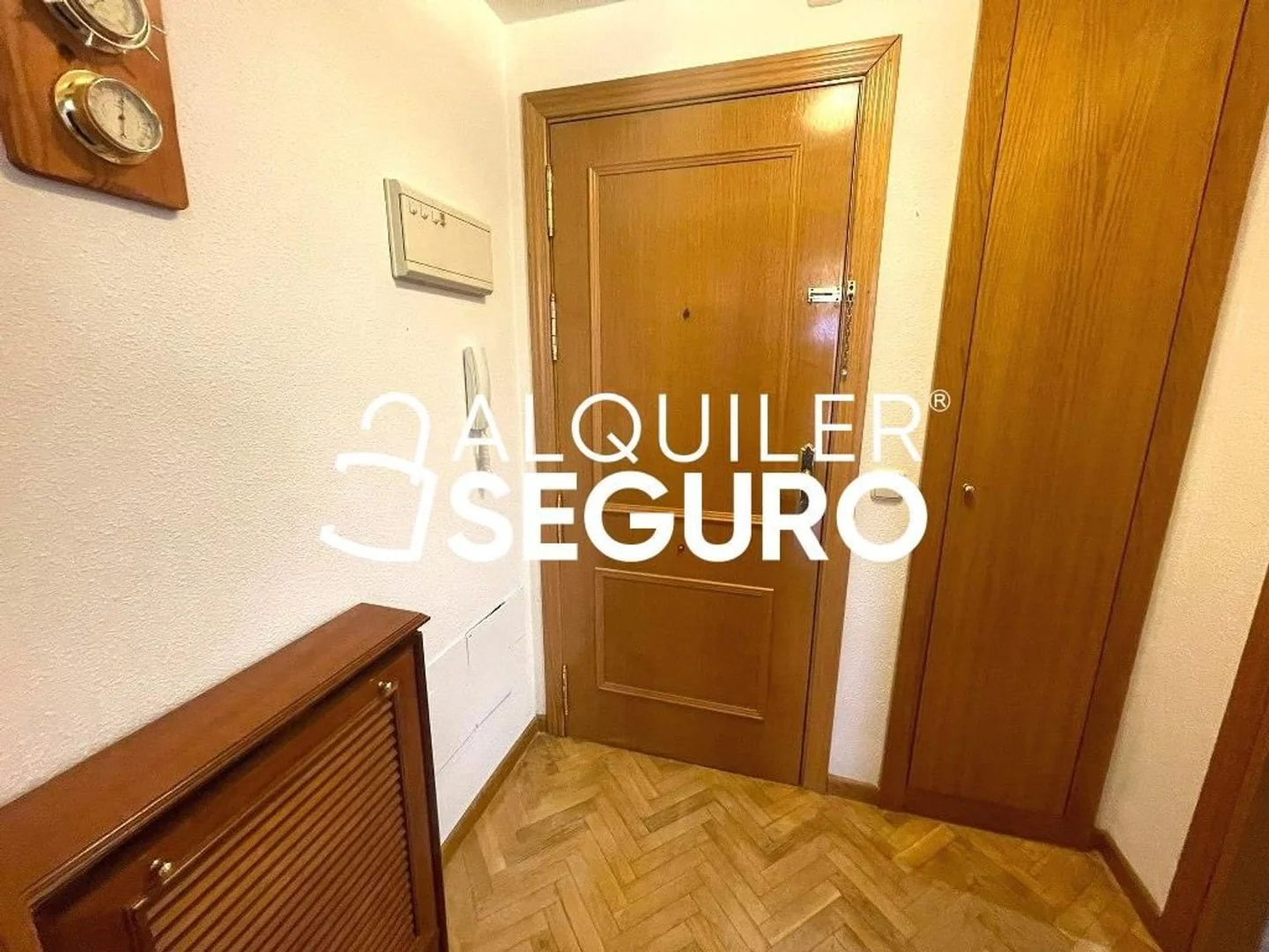 Piso en Calle de Ladera de los Almendros, Valdebernardo - Valderrivas - Foto 2