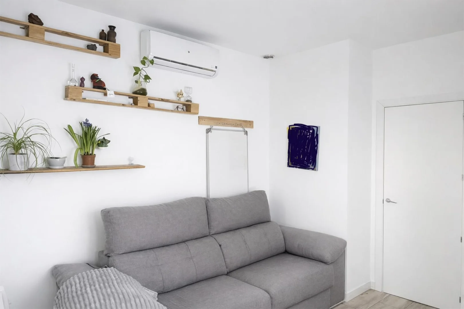 Piso en  Calle del Puerto Canfranc 25 - Foto 3