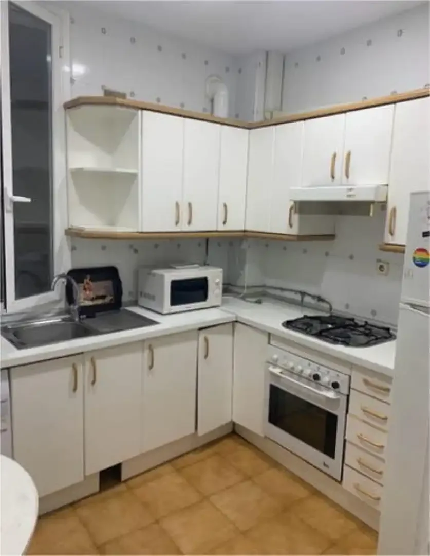 Piso en Argüelles - Foto 9
