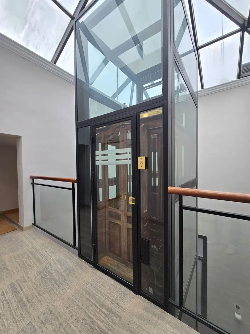 Ático en calle de Montalbán, 9 - Foto 2