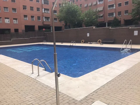 Piso en Barrio Valdebernardo - Valderrivas - Foto 2