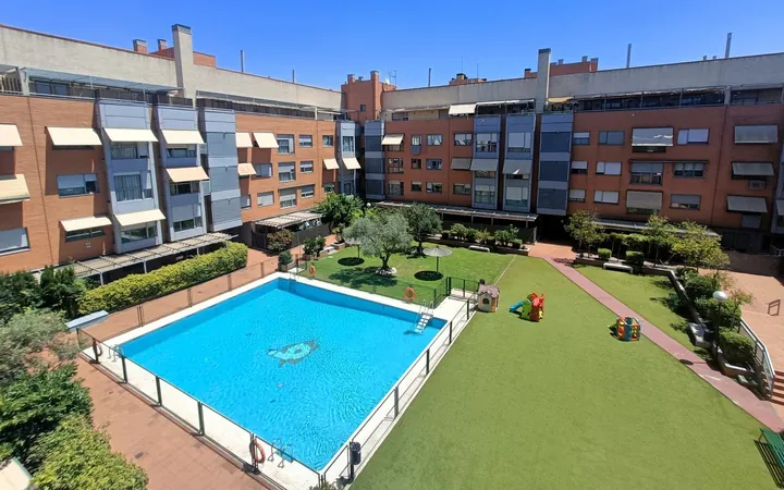 Piso en Calle de Pirra - Foto 1