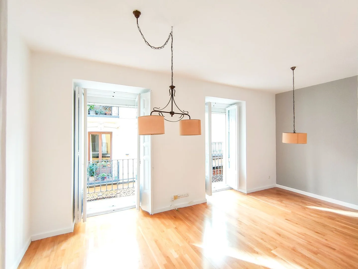 Piso en calle de Juan de Dios, 6