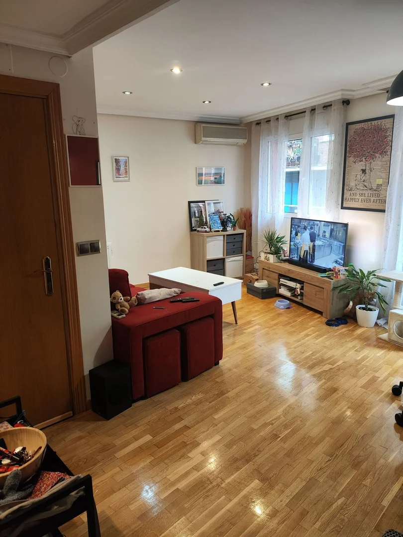 Estudio en calle de Fernández de Oviedo, 7