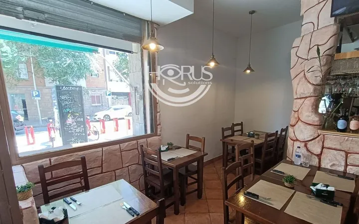 Local en Restaurante, take away en Calle de les Camèlies, El Baix Guinardó - Foto 3