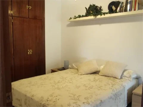 Piso en  Calle de Rosalía de Castro 75 - Foto 11