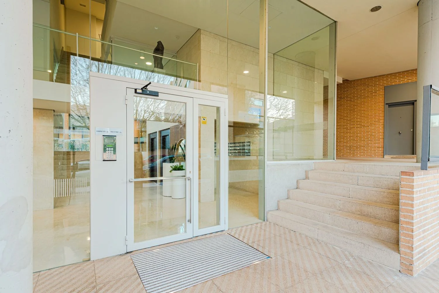 Piso en Barrio Conde Orgaz-Piovera - Foto 11