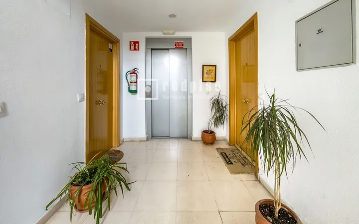 Piso en Calle de los Pinillas, Valdebernardo - Valderrivas - Foto 19