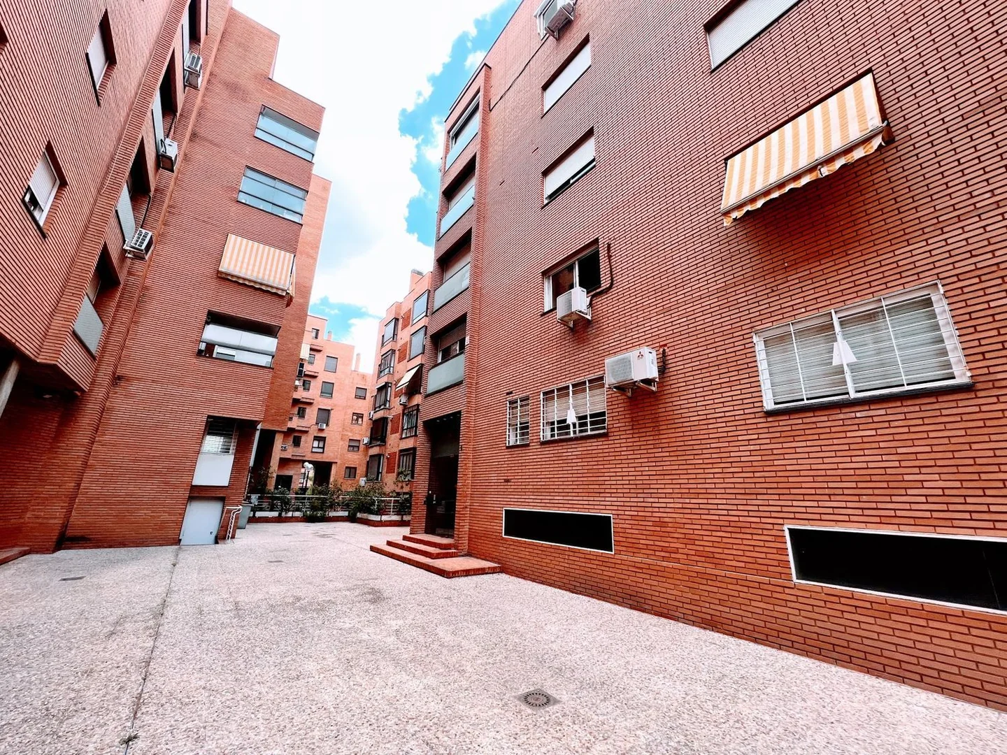 Piso en Calle de Valdeverdeja, Valdezarza - Foto 21