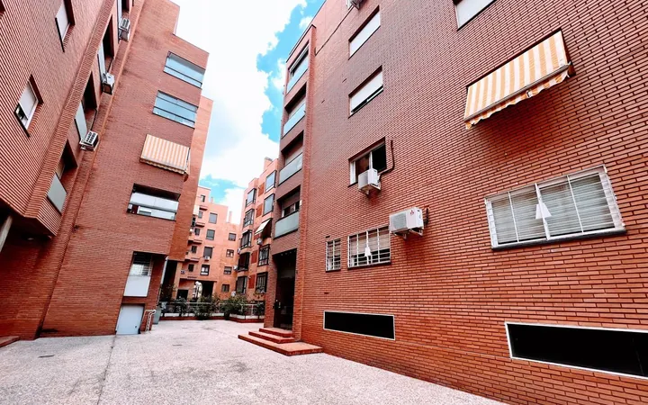Piso en Calle de Valdeverdeja, Valdezarza - Foto 21