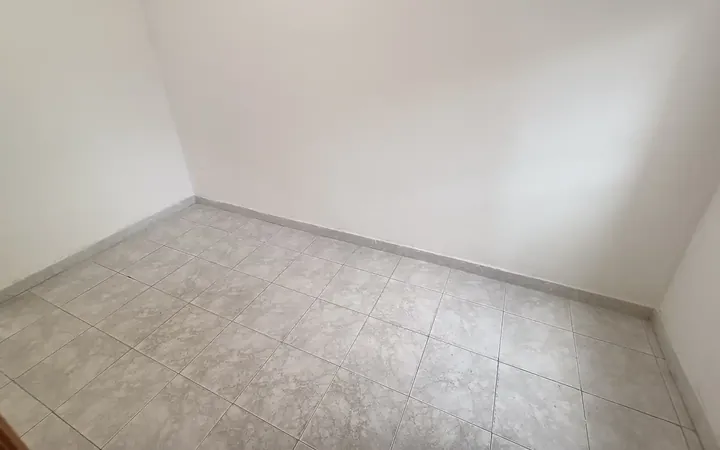 Piso en  Carrer de Romaní - Foto 9