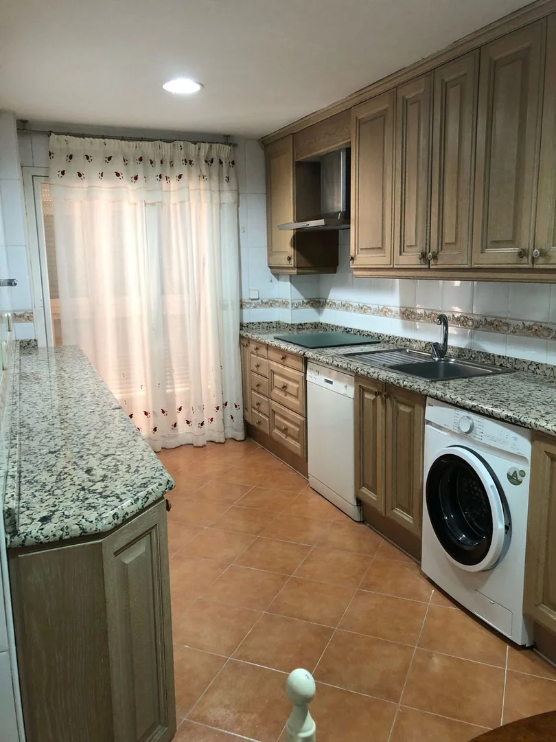Alquiler de piso en Calle de la Marroquina, 2 - Foto 12