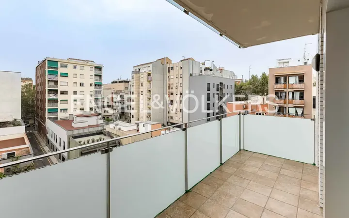Piso en  Barcelona Capital - Foto 1