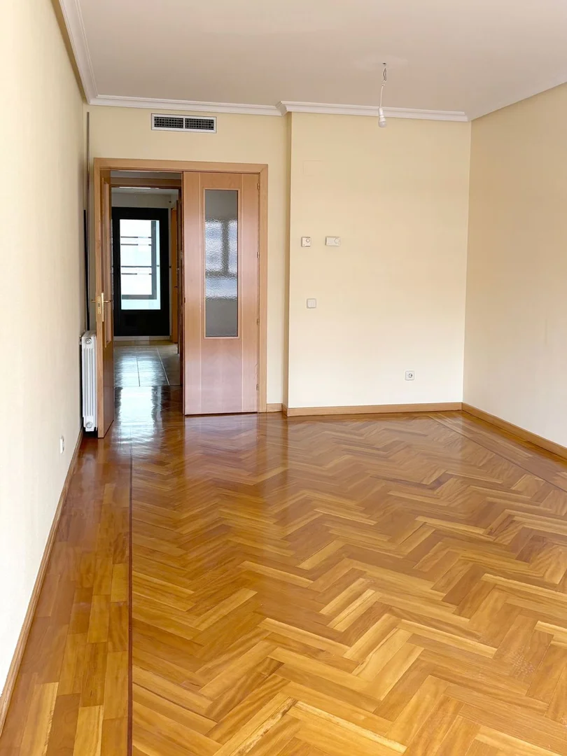 Piso en calle de Bustamante, 22 - Foto 3