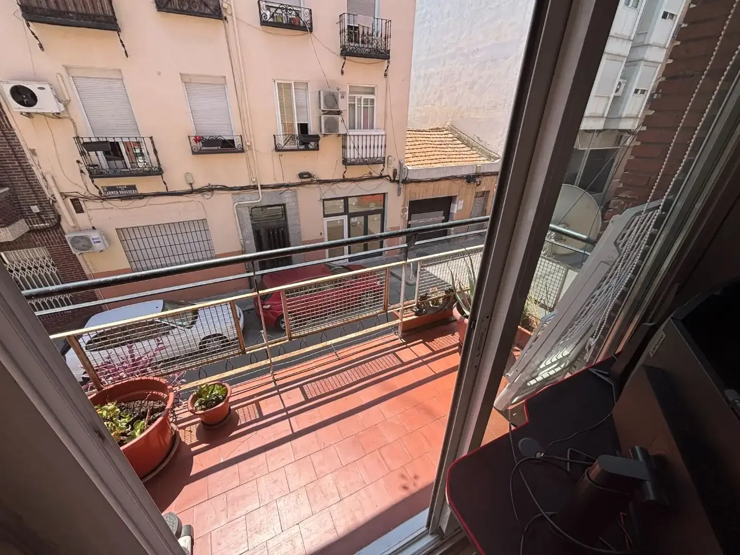 Piso en  Calle de Carmen Bruguera 14 - Foto 9