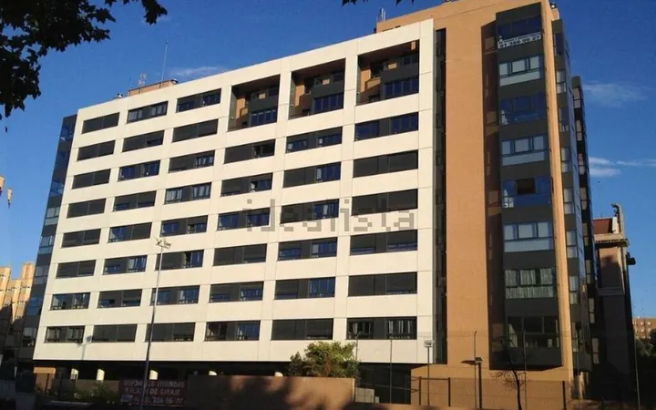 Piso en Calle de San Restituto, 51, Valdezarza - Foto 1