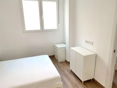 Piso en  Calle de la Tacona 87 - Foto 4