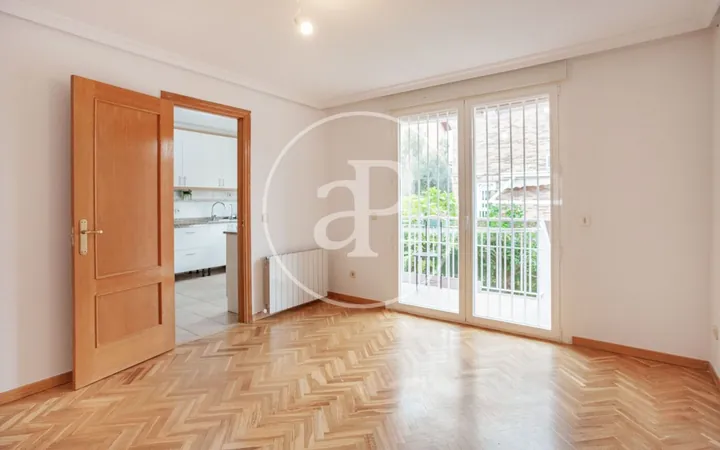 Casa o chalet en Calle del Huracán - Foto 3