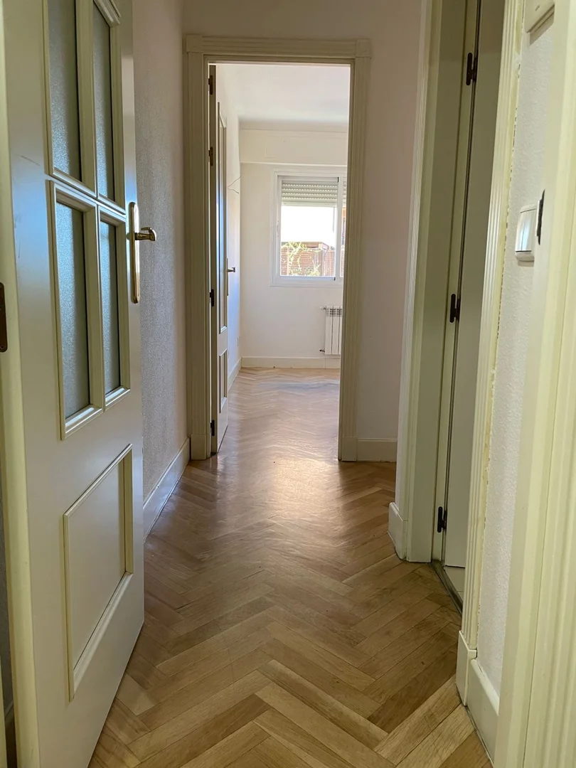 Piso en avenida del Talgo, 224 - Foto 4