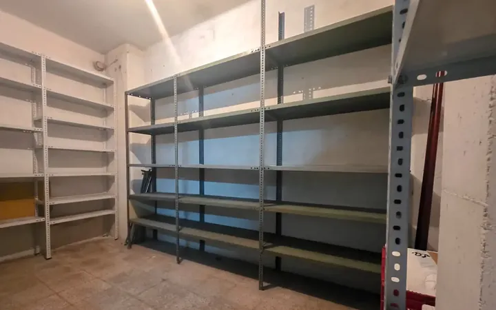 Local comercial en  Carrer de Josep Estivill 33 - Foto 13