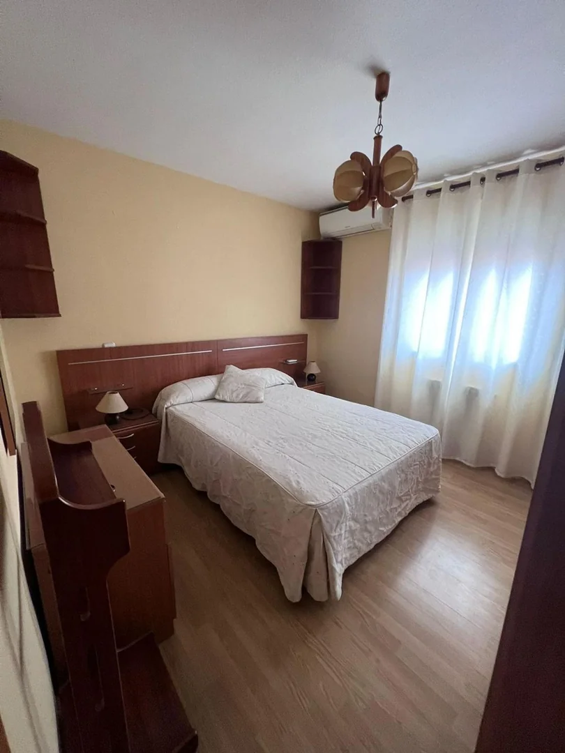 Piso en Numancia - Foto 2
