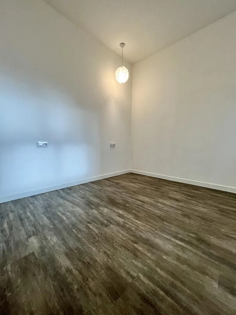 Piso en  Calle de Sirio 54 - Foto 4