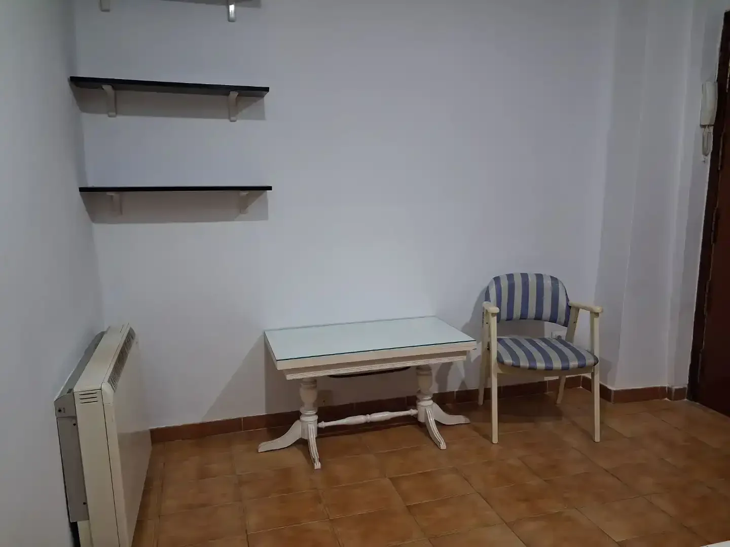 Piso en  Calle de Granada 42 - Foto 4