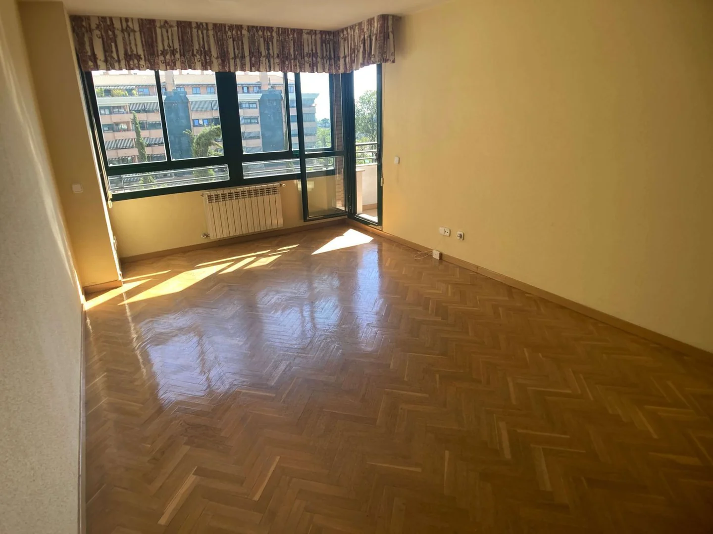 Piso en Calle Galeón, Alameda de Osuna - Foto 3