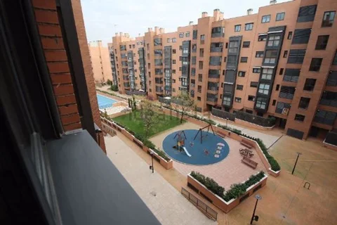 Piso en calle de Américo Castro, 90 - Foto 1