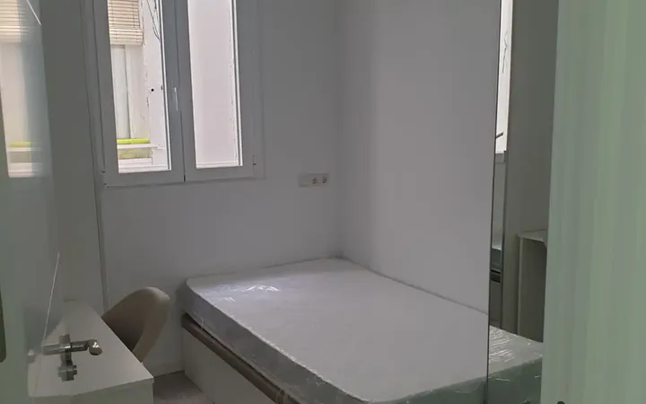 Piso en  Calle de Fernández de los Ríos 77 - Foto 8