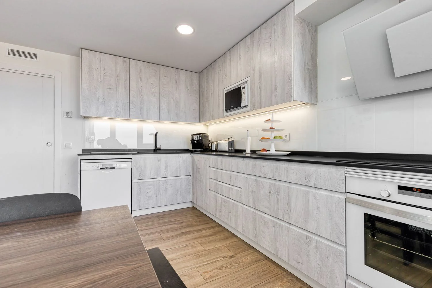 Piso en Urb. ciudad de los periodistas Barrio Pilar - Foto 3