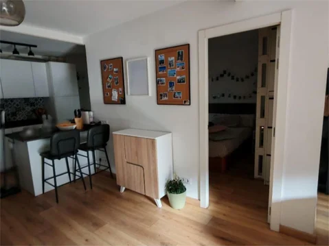 Piso en  Calle del General Ricardos 40 - Foto 8