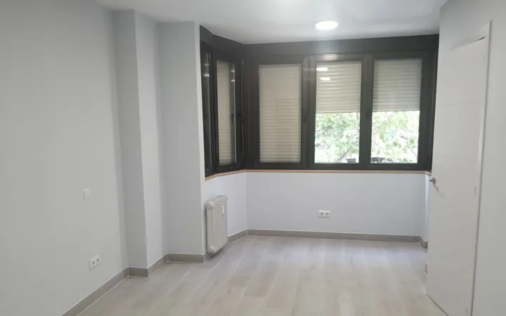 Piso en Calle de la Infanta Mercedes, 107, Cuzco-Castillejos - Foto 1