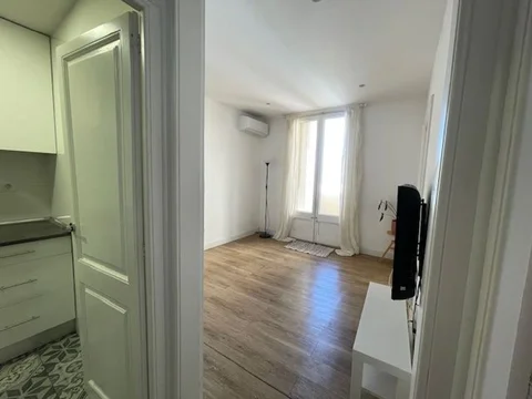 Piso en Barrio Hostafrancs - Foto 9