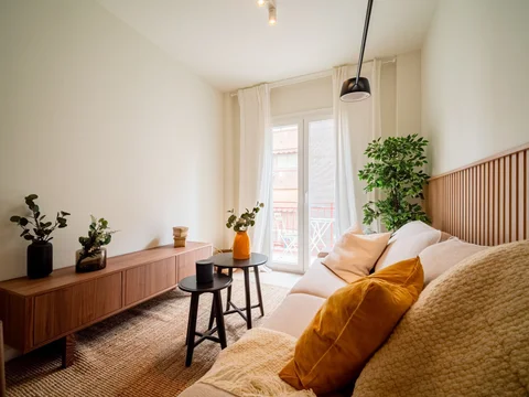 Piso en calle de Canillas - Foto 2