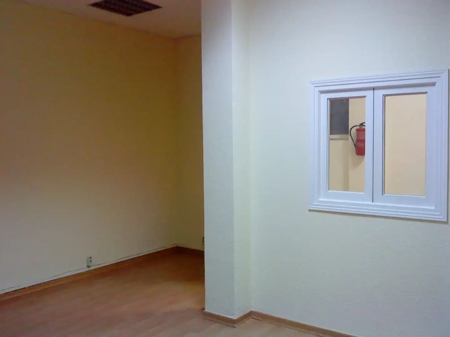 Local comercial en  Calle de la Marroquina 106 - Foto 6