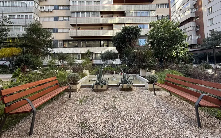 Piso en  Calle de Edgar Neville 2 - Foto 4