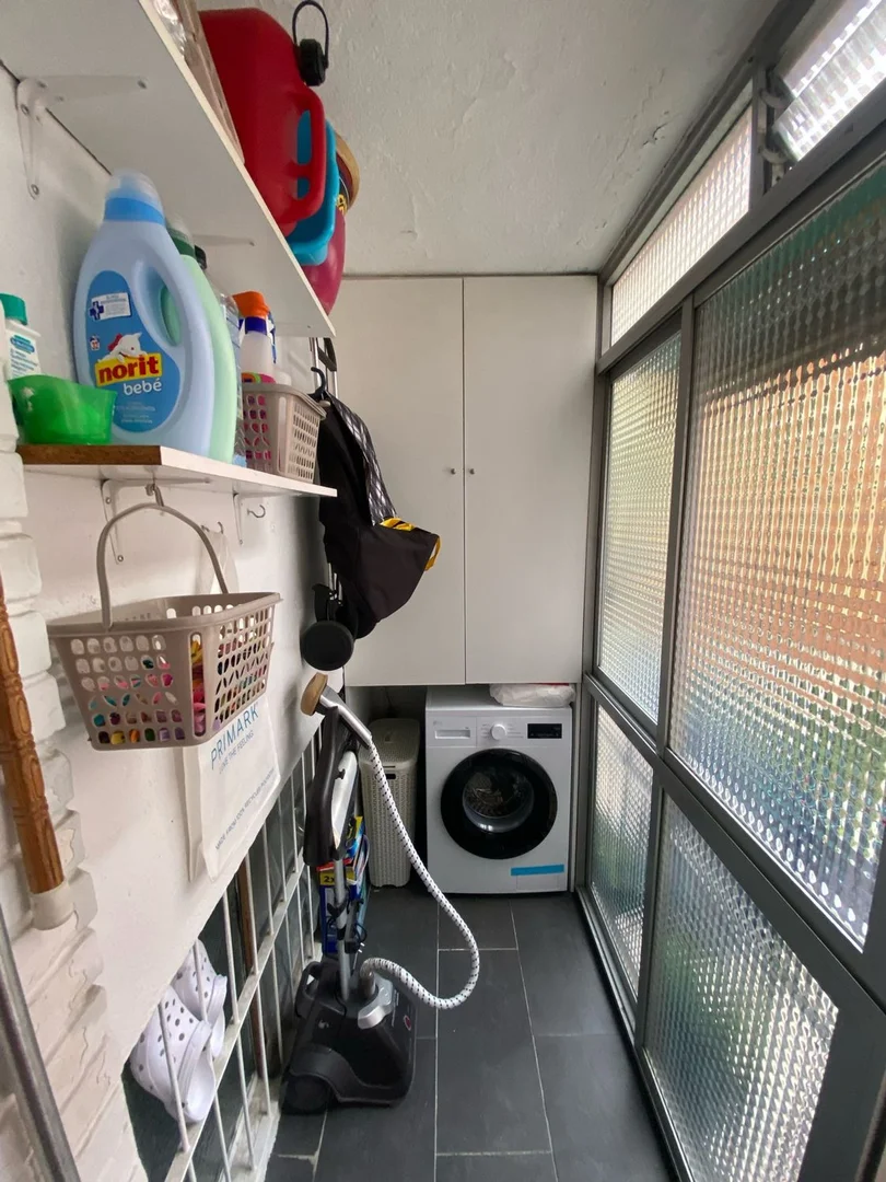 Piso en avenida del Marqués de Corbera, 30 - Foto 3