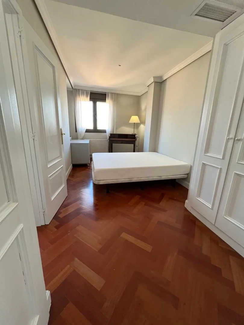 Piso en calle de Bocángel, 21 - Foto 5