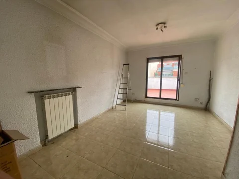 Piso en  Calle de Embajadores 176 - Foto 8