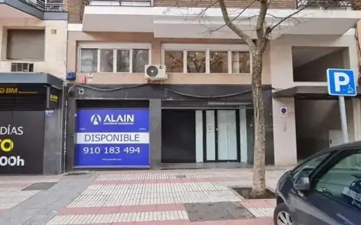 Local comercial en  Paseo del Marqués de Zafra - Foto 1