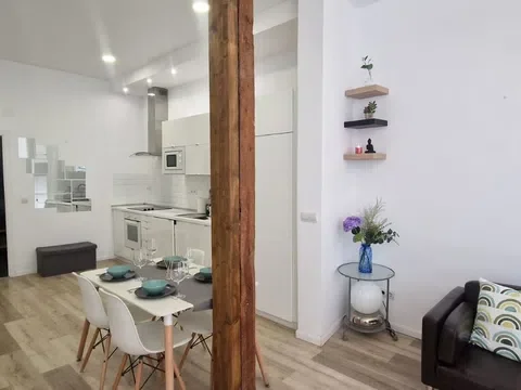 Piso en calle del Amparo, 46 - Foto 1