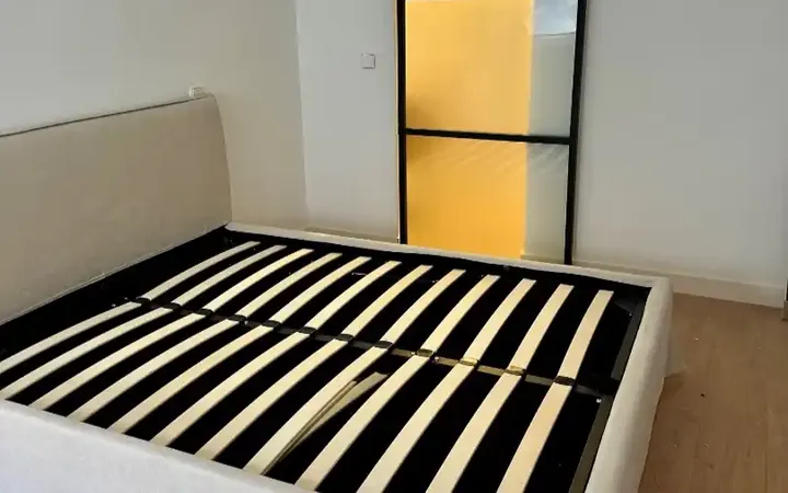 Piso en  Calle de Cea Bermúdez 36 - Foto 4