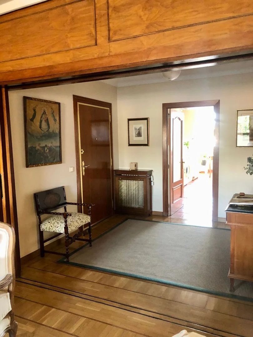 Piso en Barrio Ciudad Universitaria - Foto 3