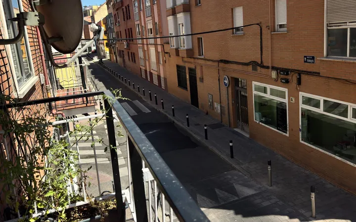 Piso en Calle de Torrijos, 5, Valdeacederas - Foto 3