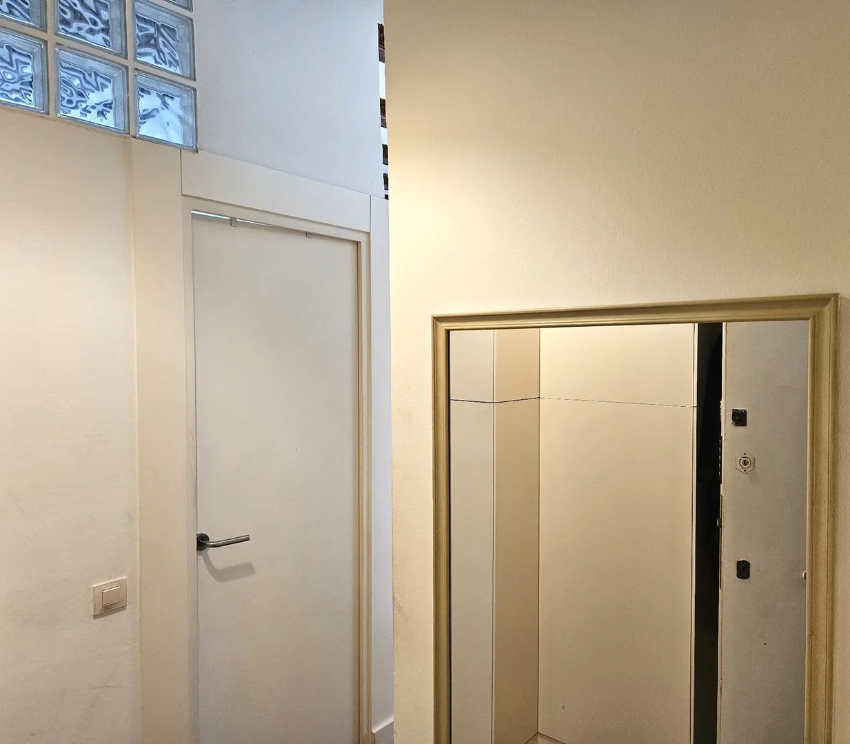 Estudio en Calle de Sant Bertran, El Raval - Foto 9